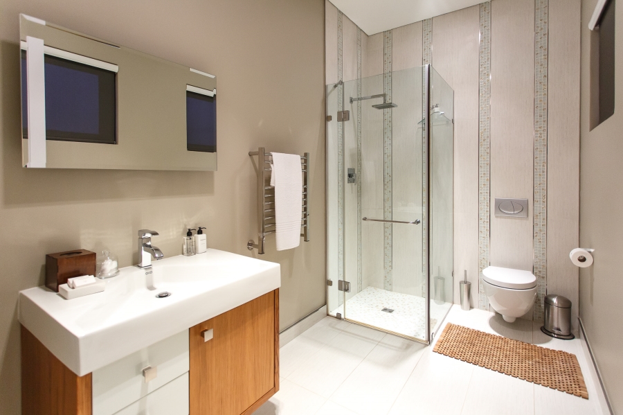 5 Bedroom Property for Sale in Oewersig Western Cape